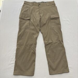Duluth Trading Co Pants Men's 38x32 Tan Flex Dry On The Fly Relaxed Fit Cargo